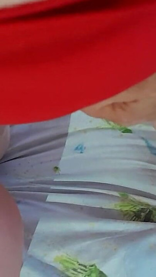 Hot Lesbian Mutual Masturbation in Mini Skirts