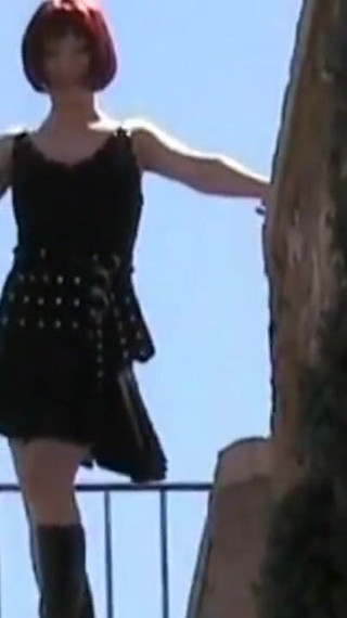 Mahylis : great redhead Mahylis doing a hot striptease