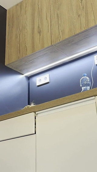 Hot and Horny Beautiful and Sexy Redhead Housewife Flashes Pussy and Ass by Taking Her Panties in the Kitchen